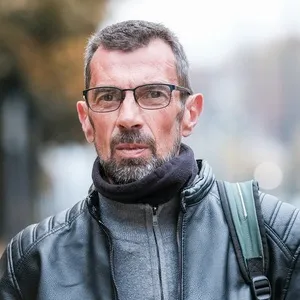 Иван Петров